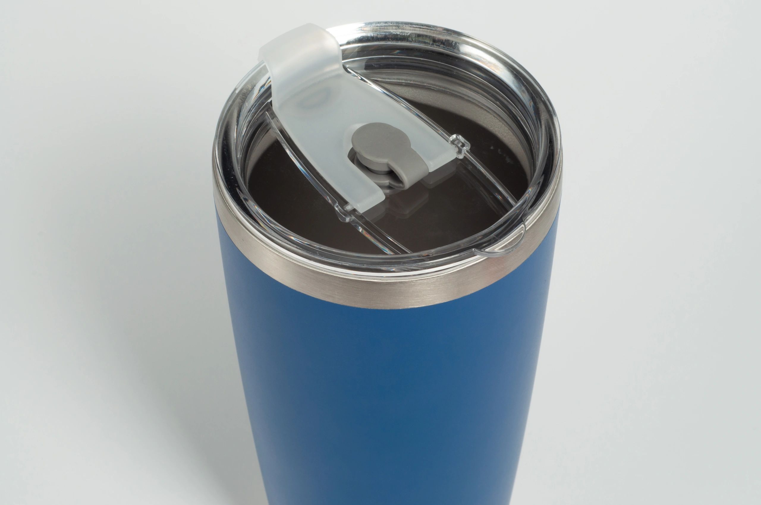 Blank tumbler mockup for engraving